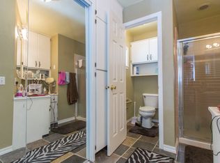 2710 W Sanders Ave, Roseburg, OR