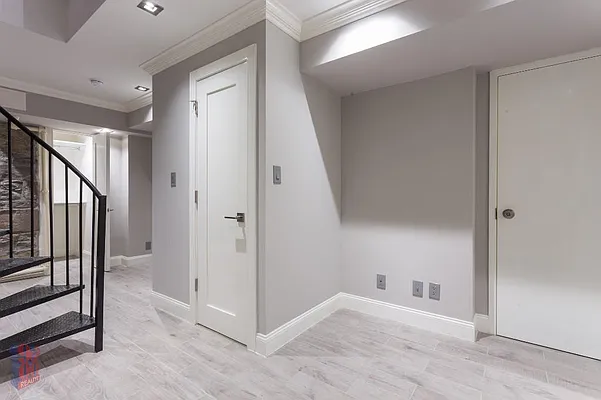 Rented by Centennial Properties NY | media 25