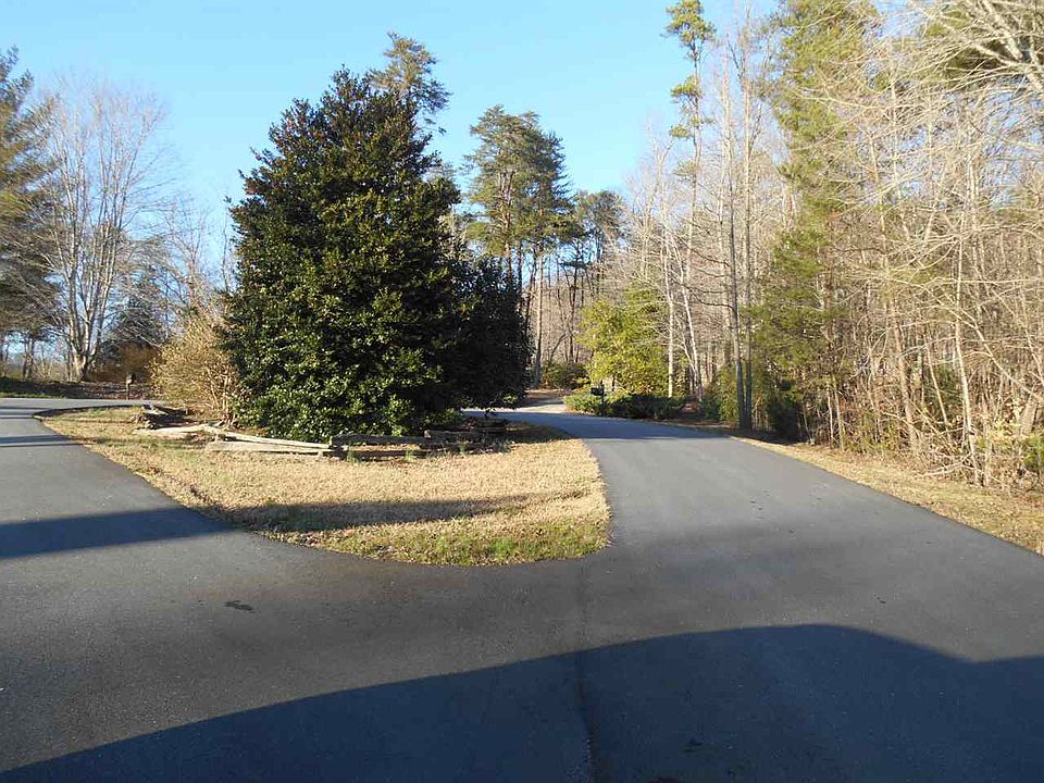 1st image of 0 Fox Briar Dr