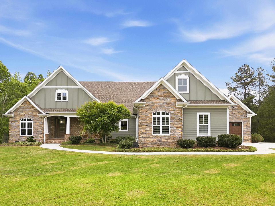 1st image of 271 Grayson Valley Dr