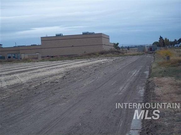 4th image of LOT 4 W Cheney Dr