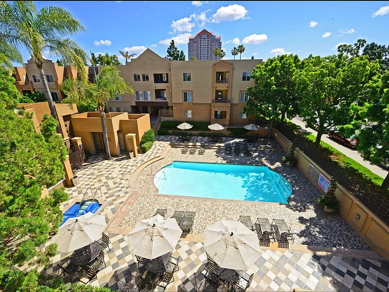 3550 Lebon Dr #6407 — Photo 34