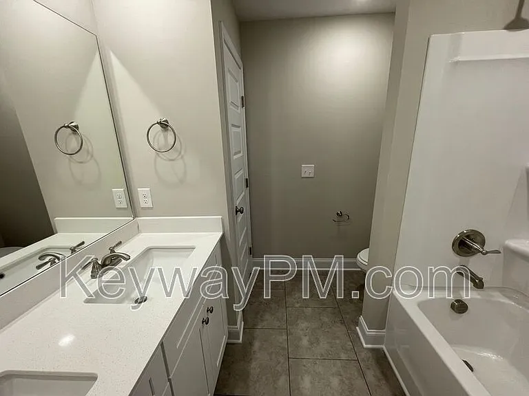 3089 Venetian Dr — Photo 16
