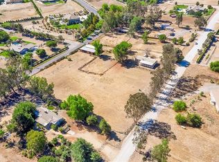 42350 Shaw Ln, Murrieta, CA 92562