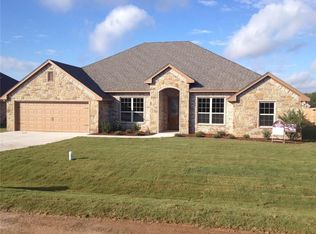 3105 White Horse Ct, Granbury, TX 76049