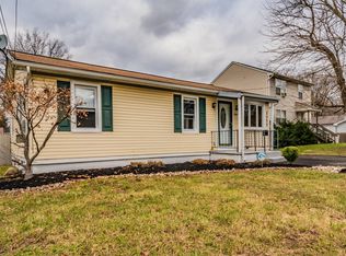 2055 High St, Croydon, PA 19021