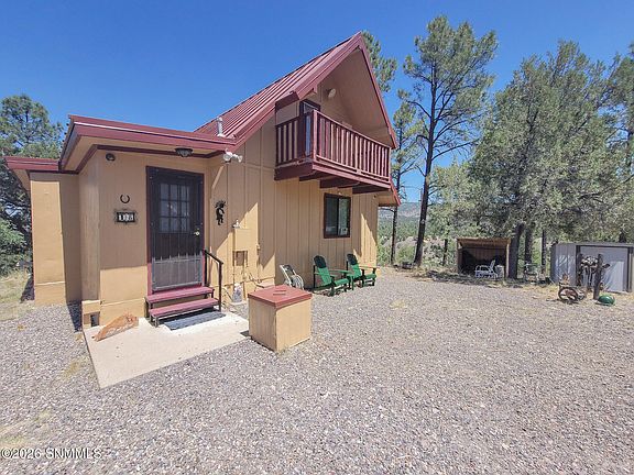 4th image of 18 Edwards Pl