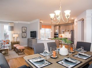 1101 Pennington Dr #1101, Walpole, MA 02081