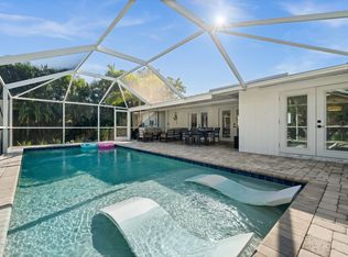 717 105th Ave N, Naples, FL 34108