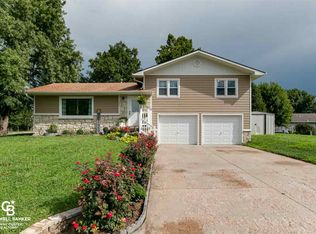 1020 Bayview Cir, Milford, KS 66514