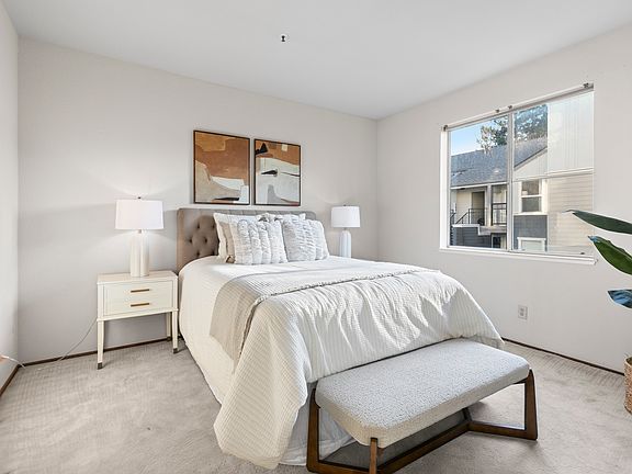 3rd image of 929 E El Camino Real APT 223F