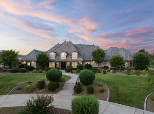217 S Crest Line Dr, Saint George, UT 84790