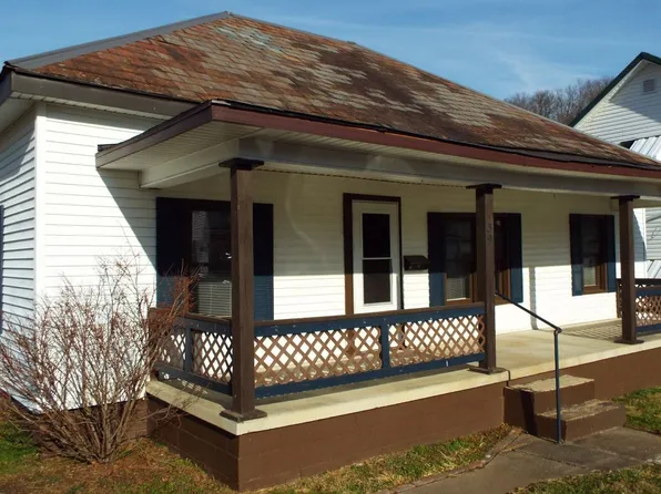 39 Barbour St, Glouster, OH 45732