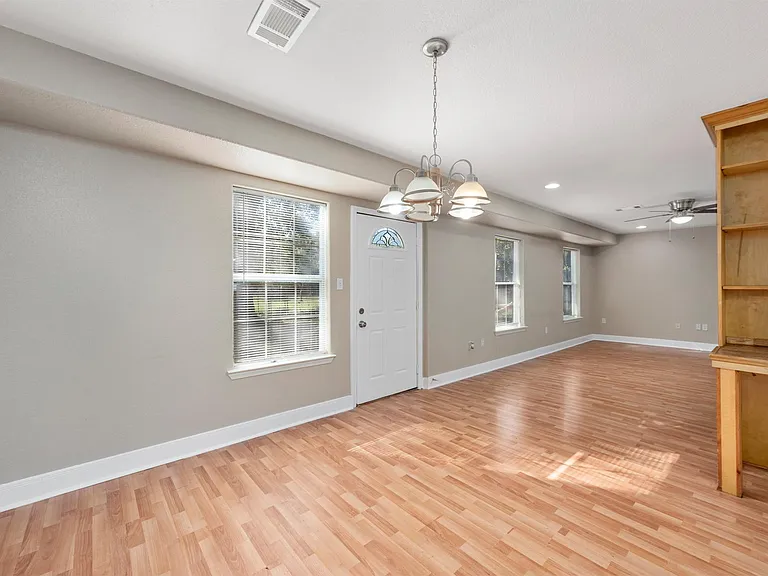 1728 Connorvale Rd #B — Photo 10