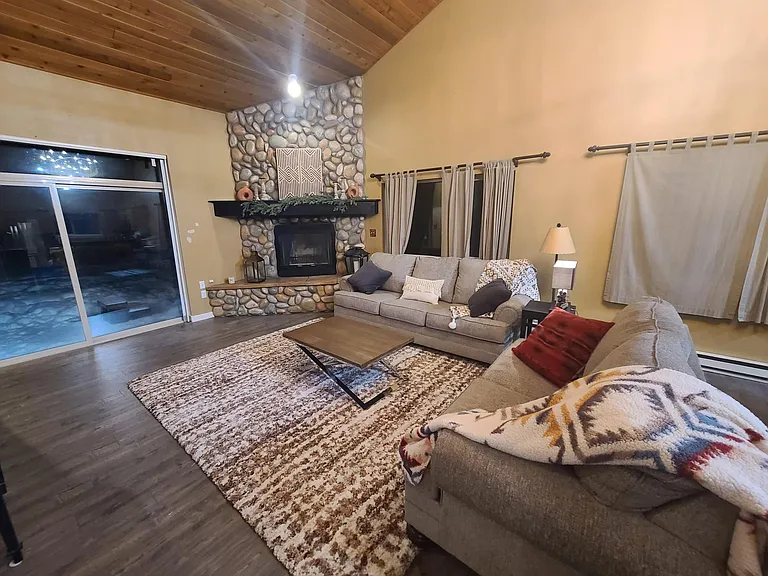 353 Firelight Dr — Photo 11