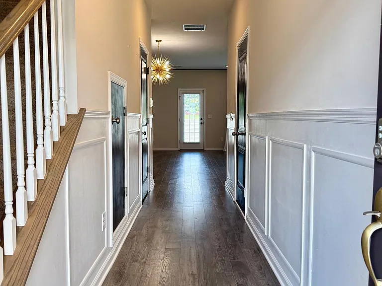 4 Peregrine Way — Photo 3