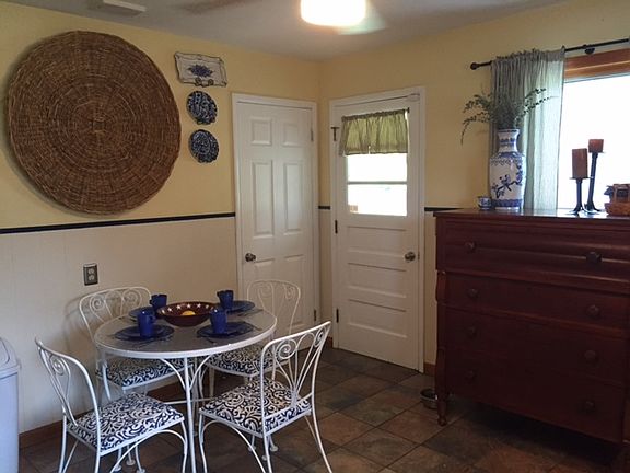 4th image of 6589 Donjoy Dr.