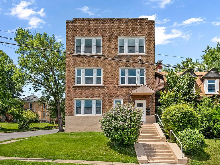 81 N Euclid Ave #2 — Photo 15