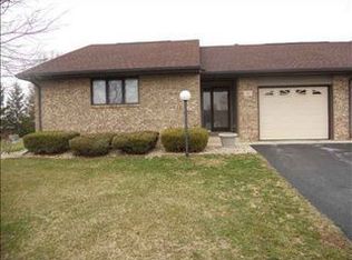 22 Windstone Dr, Findlay, OH 45840