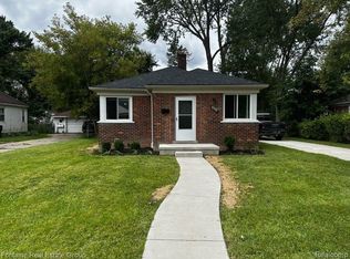 17373 Norborne, Redford, MI 48240