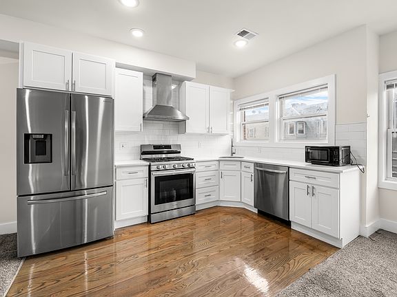 2nd image of 132 Hopkins Ave Floor 2