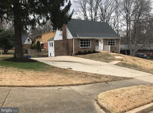 5320 Weymouth Dr, Springfield, VA 22151