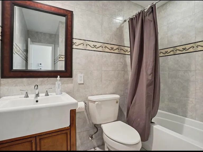 603 SE 7th Ave — Photo 18