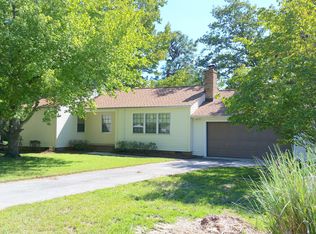 704 Cedar Field Ln, West Columbia, SC 29170