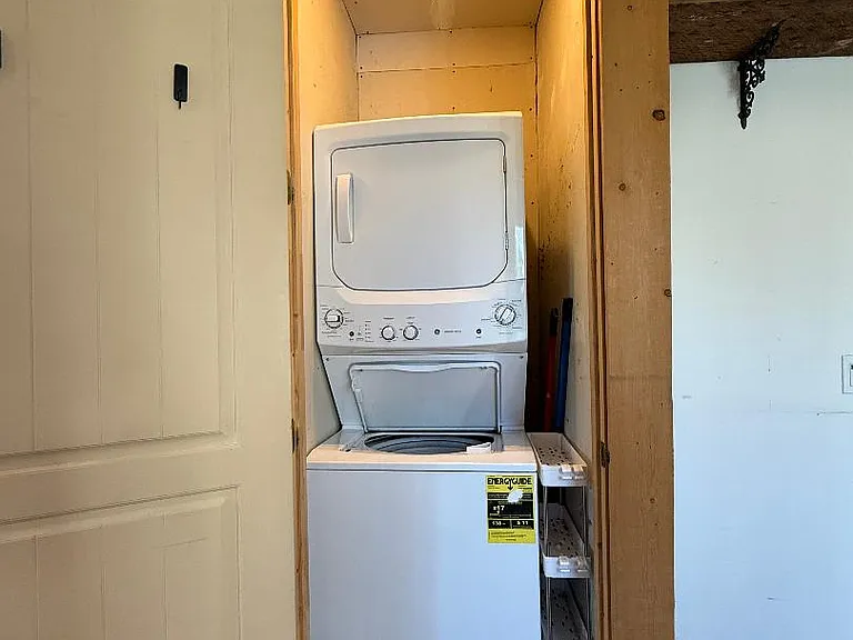 Unit Photo
