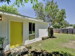 935 E 53rd 1/2 St #B, Austin, TX 78751