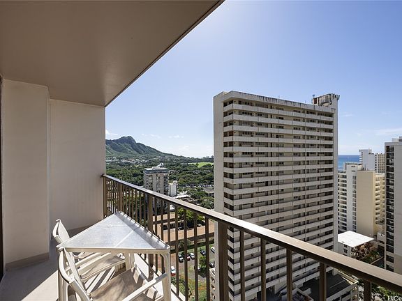 5th image of 229 Paoakalani Ave #2104