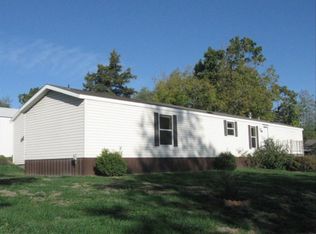 703 Main St, Novinger, MO 63559