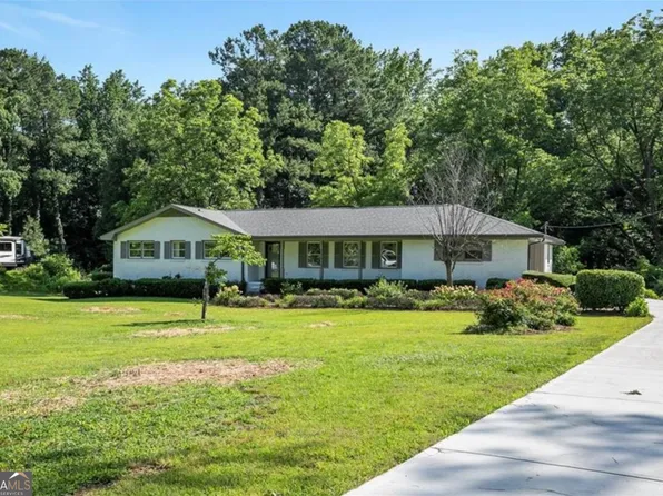 2606 Green Valley Dr NW, Norcross, GA 30071