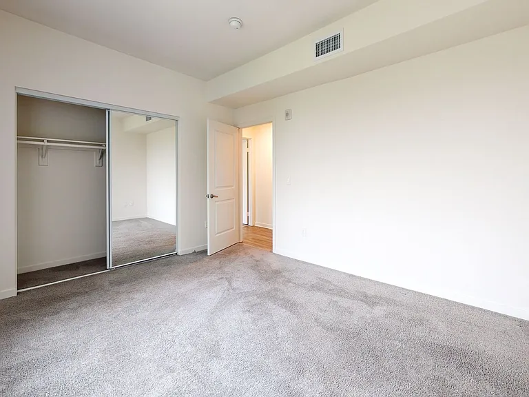 5762 Morley St — Photo 12