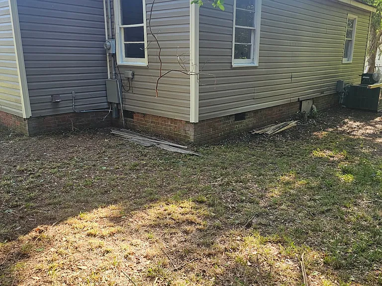126 Bremer St — Photo 12