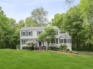8 Longmeadows Rd, Wilton, CT 06897