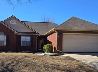150 Knights Brg, Warner Robins, GA 31093