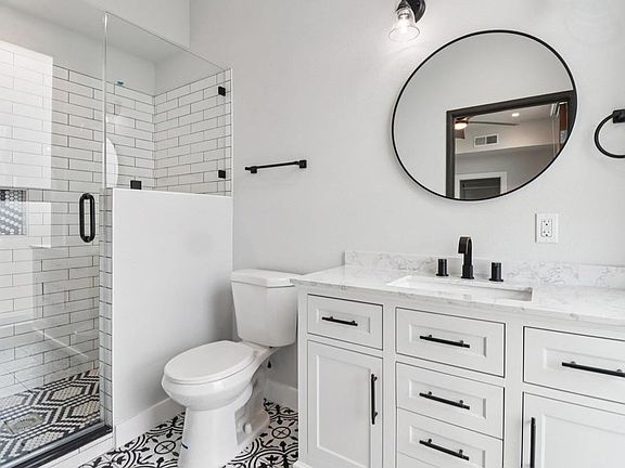 5th image of 139 Almond St