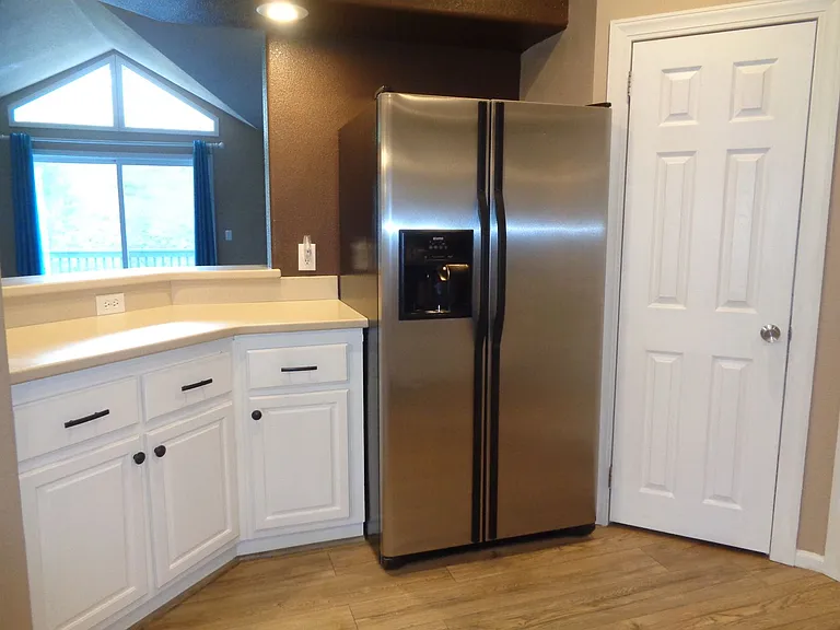 4511 Gray Fox Hts — Photo 2