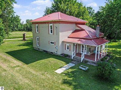 3780 E Coe Rd, Shepherd, MI, 48883