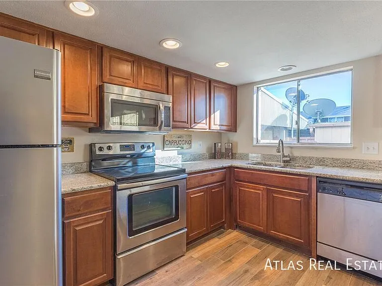3931 S Boston St — Photo 12