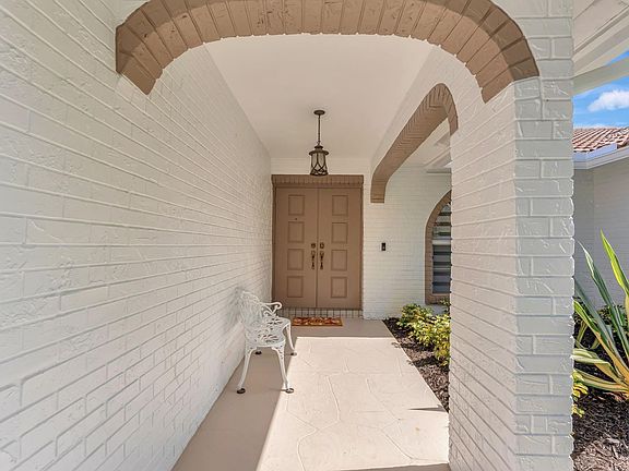 3rd image of 9955 NW 52nd Street