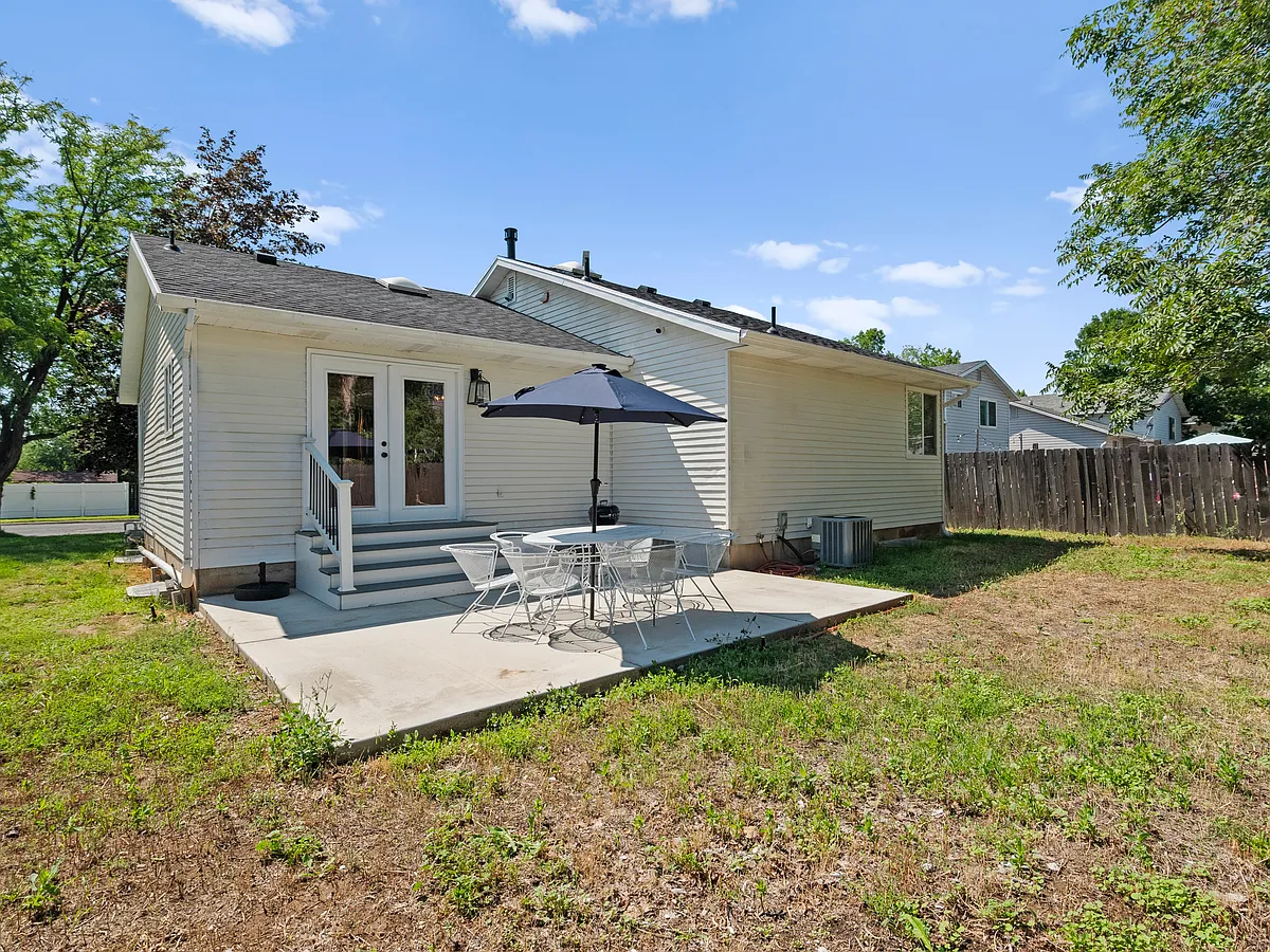 Building Photo - 226 W 1225 N