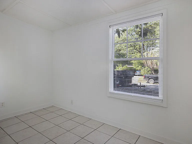 1131 Leesville St #D — Photo 14