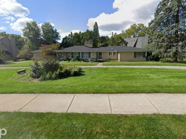 2570 Lahser Rd, Bloomfield Hills, MI 48302