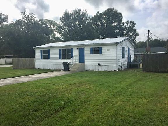 2nd image of 3525 Island Oaks S
