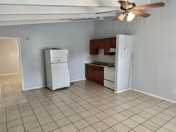 2nd image of 918 E 122nd Ave APT A