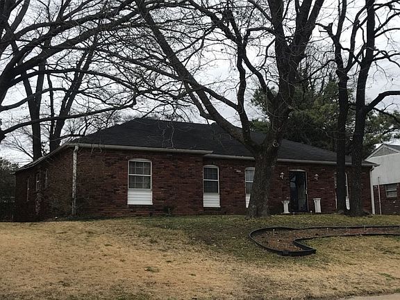 3rd image of 4618 Chuck Ave