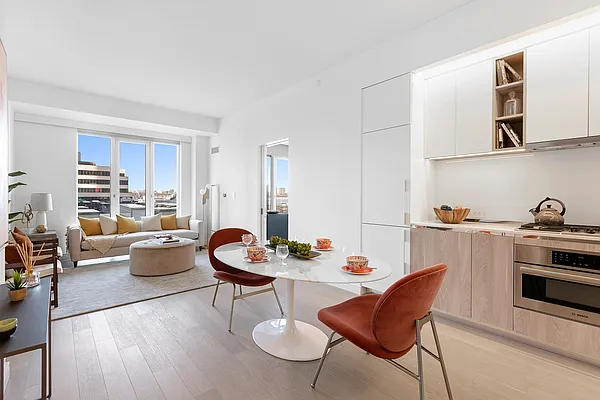 Rented by The Moinian Group | media 26