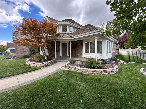 3rd image of 78 W 560th St S